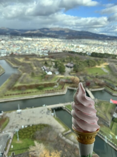 ソフトクリーム（桜）