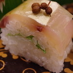 吉野鯗 - 