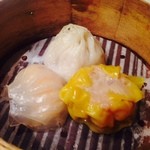 文菜華 - 点心/海老餃子、焼売、ショーロンポウ