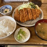 とんかつ割烹 やすいみ～と - 