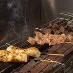 鶏とおでんの店 日寄鶏 - 焼鳥 秘伝の自家製ダレとお塩で食べる焼鳥は絶品