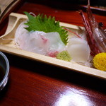 甚内旅館 - 海老、鯛、ヒラメと孟宗の刺身