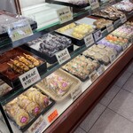 和菓子 さかえや - 店内