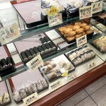 和菓子 さかえや - 店内