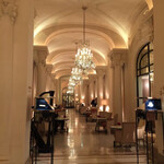 Hotel Plaza Athenee - 