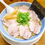 永明中華そば店 - 中華そば塩チャーシュー（豚バラ6枚入り）