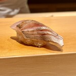 鮨 はしもと - かます　炙りの香り　柔らかく甘い