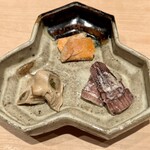 鮨 はしもと - 珍味3種盛り　シャコ　牡蠣味噌漬け　鮟肝