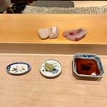 鮨 はしもと - 塩、おろしたて山葵、醤油で