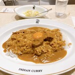 インデアンカレー - ルー大＋ご飯大＋卵入り　1180円