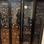 フィオッキ - 店内のワインセラー