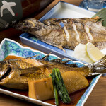 居魚屋 うおはん - 煮付け、塩焼き（煮・黒鯛　焼・キツネカレイ）
