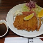 Jimi - ミルフィーユ風ロースとんかつ702円