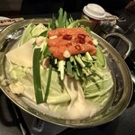 博多豚骨明太子もつ鍋と牛タン 黒澤 - 