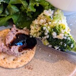 ベジバル チバットリア - レバーペースト＆ブロッコリーとアサリのクスクス✨