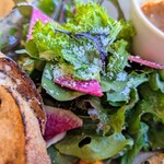 ベジバル チバットリア - 新鮮なサラダ（ライチドレッシング♡）✨