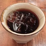 h Tsubame Shokudou - 今週のランチ 900円 の有機アイスコーヒー