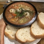 横須賀夜市 - 水蛸のアヒージョ