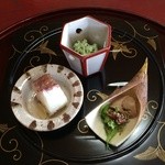 虎屋 壺中庵 - つきだし　鯛の肝とふきのとうの田楽