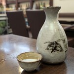 旬魚菜 しら川 - 日本酒　熱燗