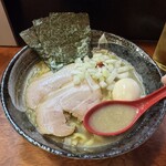 煮干しらーめん 渡辺商店 - 