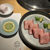 和牛焼肉じろうや 介 wagyu&sake 名古屋駅前本店 - 