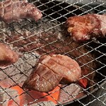 炭火焼肉屋 さかい 羽村店 - 上牛タン¥1,518