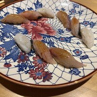 鮨 無垢/鮨 白銀 - 