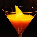 バー ル・サロン - マンゴーのカクテル1405