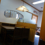 志美津や - 店内の様子