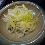志美津や - 山菜わかめ（田舎そば）ズームアップ