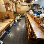 あかくら - 店内