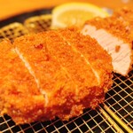 銀座とんかつ檍 銀座4丁目店 - マンガリッツァのロースかつ