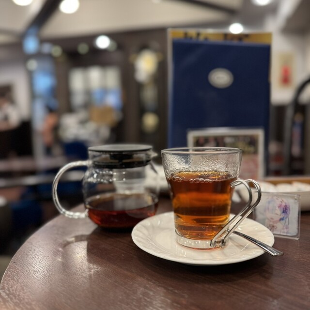 Kissa Shitsu Renoir Shinokubo Ekimae Ten