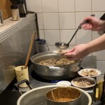 和風もつ料理 あらた - 和風もつ煮込みは大人気！