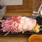 永楽食堂 - くじらべーこん