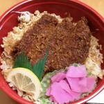 明治亭 - 中盛ロースかつ丼　860円