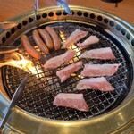 炭火焼肉 花炎亭 - 