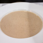 ポワソンルージュ - ごぼうのポタージュ