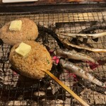 いろり焼の店 田舎屋 - 焼きおにぎりとカナギなど