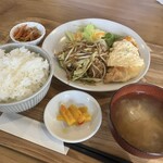 ごはんや 九 - 