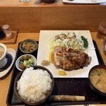 とんかつ しお田 - 32°C豚ロースカツ（2024年12月7日撮影）