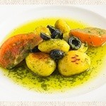 Italian Cuisine Potatoes and Tomatoes with Genova Sauce ￥380 (excluding tax)