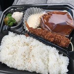 ほっかほっか亭 - 料理写真:おすすめ　エビフライアンドロイドハンバーグ650円