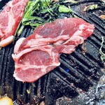 ジンギスカン羊はち - お肉の最後は、残しておいたロースで締め