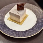 パーラー ローレル - 