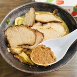 ラーメンの田 - 田みそ(中盛り)+チャーシュー+味玉