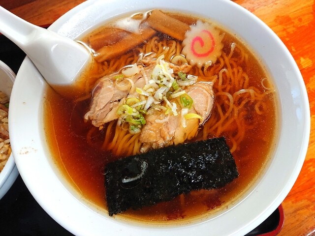 萬福（マンプク）大和町のラーメン店 | 夜中まで営業の人気ラーメン