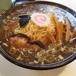 中華麺（2009年12月　こんなにたっぷり麺が入って普通盛り）