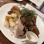 ロティサリーチキンとワイン飲み放題 Hamachan55 - 